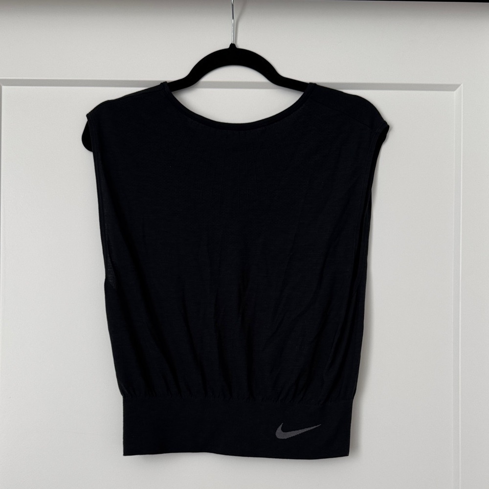Nike Women's Black Muscle Tee